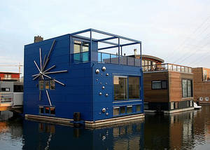 Amsterdam House Porn - Maisons flottantes Amsterdam Â· Amsterdam ArchitectureBoat HouseFloating  HouseHousesExteriorHollandPornAlternativeCabin