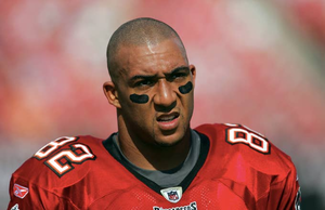 Nfl Football Porn - NFL Insiders Say Kellen Winslow Jr. Would Masturbate and Watch Porn in  Front of Teammates | Complex