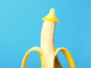 Banana In Pussy Sleeping - What Happens When You Lose Your Virginity? 27 Things to Know