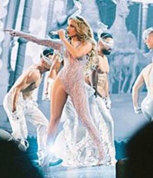 ellen show jennifer lopez upskirt - Jennifer Lopez - Wikipedia