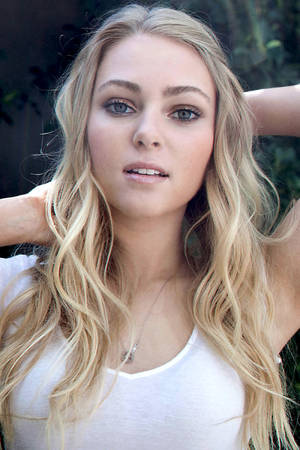 Annasophia Robb Porn Jb - This is how Leslie Burke from Bridge to Terabithia looks today. (AnnaSophia  Robb)