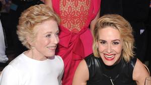 Holland Taylor Having Sex - Sarah Paulson and Holland Taylor Share Sweet Tweets