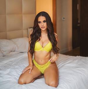 Madison Pettis Sex Porn - Madison Pettis Savage : r/LadiesOfDisneyChannel