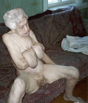 Extremely Old Granny Sex - very_old11.jpg, very_old12.jpg ...