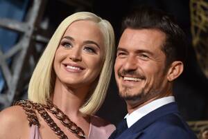 Katy Perry Sex Clips - Katy Perry Finally Reveals The Story Behind Those Naked Orlando Bloom  Paddleboarding Photos | Vanity Fair