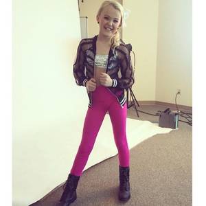 Dance Moms Jojo Siwa Porn - Instagram Post by JoJo Siwa (@itsjojosiwa). Happy Birthday JojoDance Moms  ...