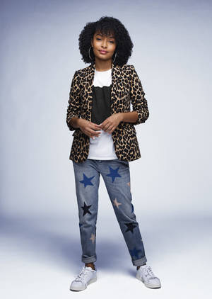 Blackish Yara Shahidi - Zoey Johnson (Yara Shahidi) all grown up. Photo: Freeform/Andrew Eccles