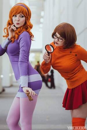 Daphne Cosplay Scooby Doo Porn - Pin on Velma Dinkley