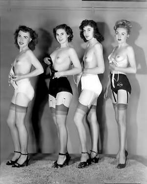 1950s group porn - Group nude photos of hot ladies taken in 1950 Porn Pictures, XXX Photos,  Sex Images #2900457 - PICTOA