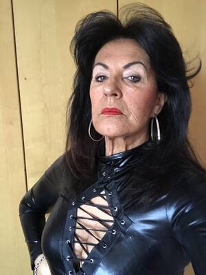 Granny Dominatrix Porn - Granny mistress pics - 71 photo