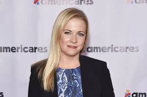 Melissa Joan Hart Cum Porn - Movies - Pearl & Dean Cinemas