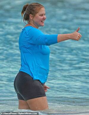 Amy Schumer Pussy Gif - Amy Schumer shows off her physique during getaway to St Barts with her  husband Chris Fischer | Daily Mail Online