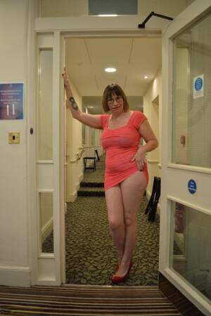 fat slutty dress - Fat Mature Dress Porn Pics & MILF Sex Photos - IdealMilf.com