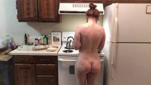 Naked Kitchen Porn - Jiggly Butt Babe Cooks an Omelet! Naked in the Kitchen Episode 8 - Free Porn  Videos - YouPorn