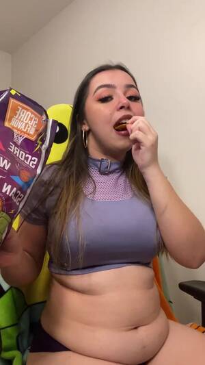 chubby gut - Chubby Belly girl - video 2 - ThisVid.com