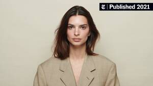 Emily Ratajkowski Hardcore Porn - The Emily Ratajkowski You'll Never See - The New York Times