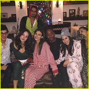 Ariana Grande Liz Gillies Victoria Justice Porn - Victoria Justice & Ariana Grande Reunite For 'Victorious' Onesie Party â€“  See The Pics! | Ariana Grande, Avan Jogia, Daniella Monet, Elizabeth Gillies,  Leon Thomas, Matt Bennett, Reunions, Victoria Justice, Victorious |