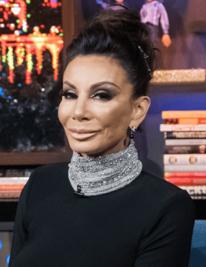 danielle staub - Danielle Staub Exposes Andy Cohen's Grindr Sex Orgies & Use of Illegal  Drugs!