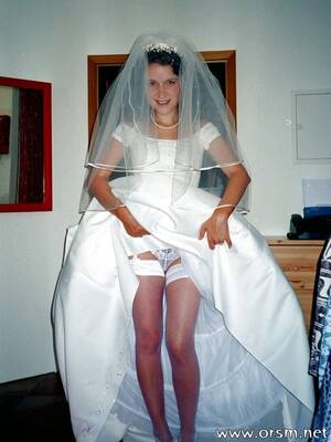 bride upskirt fuck - Wedding Upskirt Brides Panties