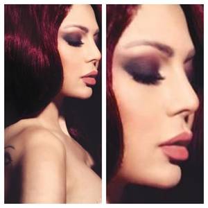 Haifa Wehbe Fake Porn - bronze & black eyeshadow with fake eyelashes