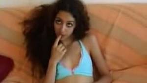 horny arab girl fuck - Arab girl goes horny