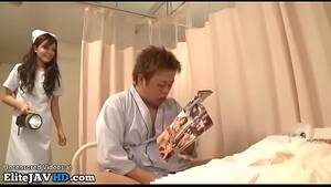 japanese nurse masturbates - Japanese nurse caughts patient masturbating - XVIDEOS.COM