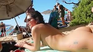 beach taking sun bath - Sunbathing - Free Porn Tube - Xvidzz.com