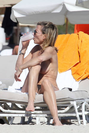 journalist in brazil nude beach - French Journalist Claire Chazal Topless In South Beach | Good Morning Sex