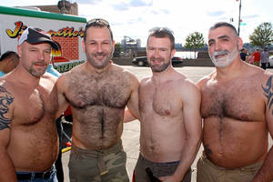 Lgbt Bears Porn - Urban Bear Weekend