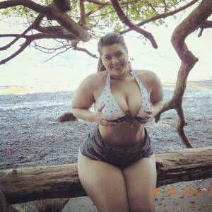 Big Tits Wide Hips Tumblr - hippityhiphop: pearhub: #bbw #wide hips #shorts Thighs Tumblr Porn