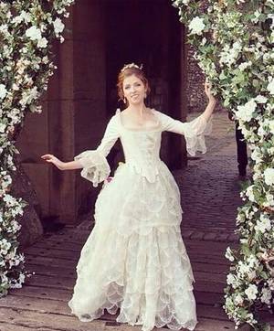 Brittany Snow Anna Kendrick Porn Captions - Into the Woods - Cinderella's wedding gown