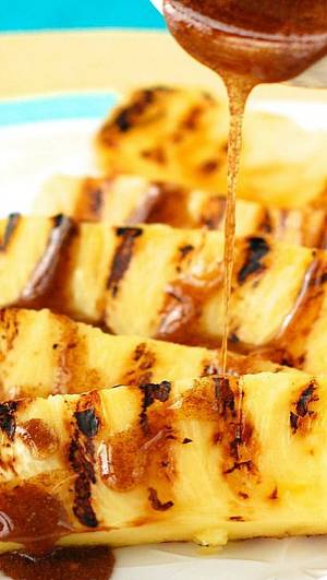 Honey Drizzle Porn - Grilled Pineapple with Cinnamon Honey Drizzle