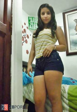 Colegialas - Mingle Colegialas Calientes