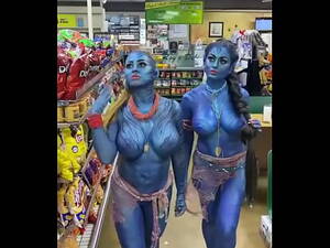 Avatar Navi Cosplay Porn - Ricas cosplayer en sÃºpermarket - XNXX.COM