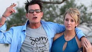 Brett Rossi Men - Scottine 'Brett' Rossi Files Lawsuit Against Ex Charlie Sheen For Assault  And Battery!