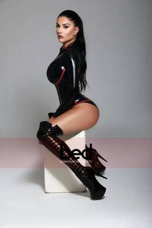 Mistress Carla - Mistress Carla | Â£300 | London Dominatrix | Bed Domination Escorts