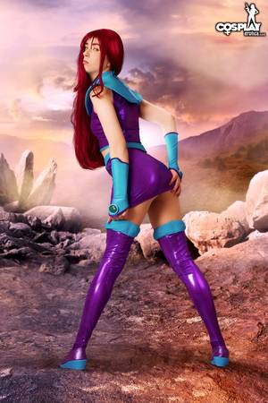 Deviantart Furry Cosplay Porn - Starfire by cosplayerotica on DeviantArt