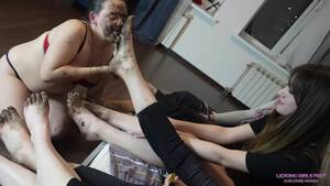 foot licking party - Dirty foot party - LickingGirlsFeet11 - Full HD/MP4