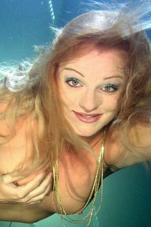 Jessica Dee - Jessica Dee - Sex Underwater Tour