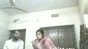 desi couple sex abandoned home - Indian homemade porn mms of desi couple