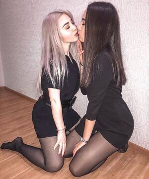 friend lesbian pantyhose foot - Pin on cple