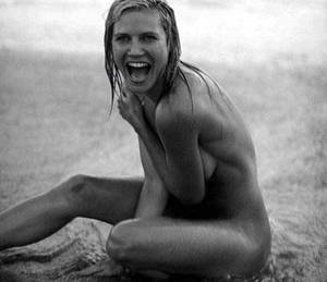 black and white pictures of people on the beach nude - Here are the the hottest pictures of Heidi Klum nude. Fans will also enjoy  these photos o (Pag.