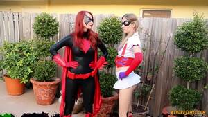 Kendra James Porn Bat Woman - Kendra James And Harley Quinn In Vs Batwoman Fight Game - Porn video |  TXXX.com