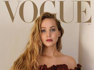 Jennifer Lawrence Big Tits - Jennifer Lawrence Talks Motherhood, Causeway, and the End of Roe v. Wade  for Vogue's October Cover Story | Vogue