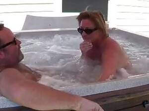 homemade hot tub seduction porn - Amateur Hot Tub Porn Videos - fuqqt.com