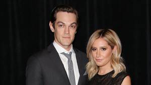 Ashley Tisdale Having Sex - Ashley Tisdale Is Pregnant With Husband Christopher French