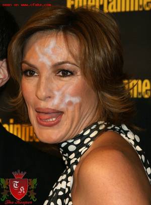 Mariska Hargitay Fucking Porn - naked images of milking girls