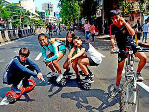 Middle Eastern Jailbate Porn - The Linking Road Bandra was abuzz with kids and parents alike enjoying some  fun activities together at the Equal Street - A Citizen's Movement.