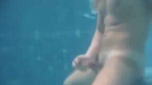 bizarre shemale underwater - Bizarre Shemale Underwater | Sex Pictures Pass