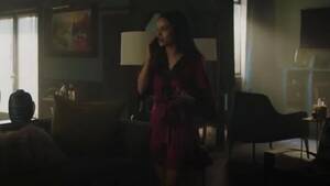 Christine Veronica Having Sex - Christine Lingerie Stretch Silk Robe worn by Veronica Lodge (Camila Mendes)  as seen in Riverdale (S06E13) | Spotern